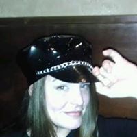 Sarah Bonin Photo 4