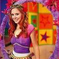 Charli Robinson Photo 4