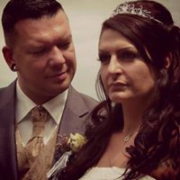 Stephanie Ley Photo 5