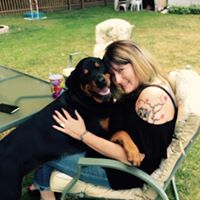 Laura Whiting Photo 25