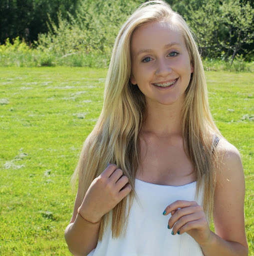 Madison Miller Photo 28