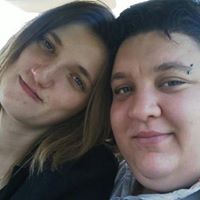 Laura Menard Photo 18