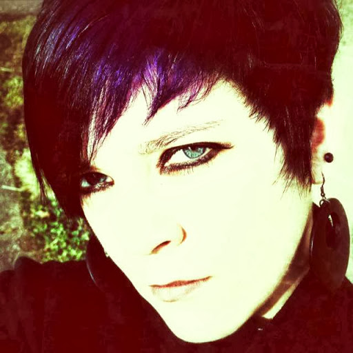 Colleen Roberts Photo 9