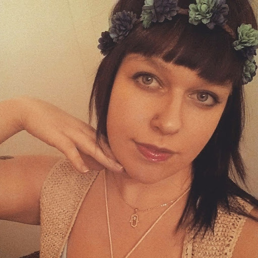 Rebecca Curtis Photo 19