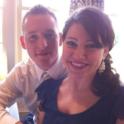 Laura Hendricks Photo 38