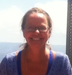 Julie Scarrone Photo 4