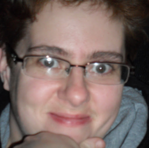 Kate Hendricks Photo 11