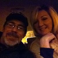 Angie Sanders Photo 40