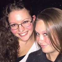 Jessica Hutchins Photo 19