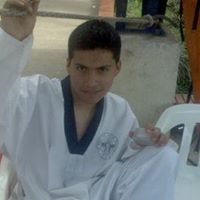 Edward Perez Photo 15