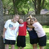Kelly Raymond Photo 7