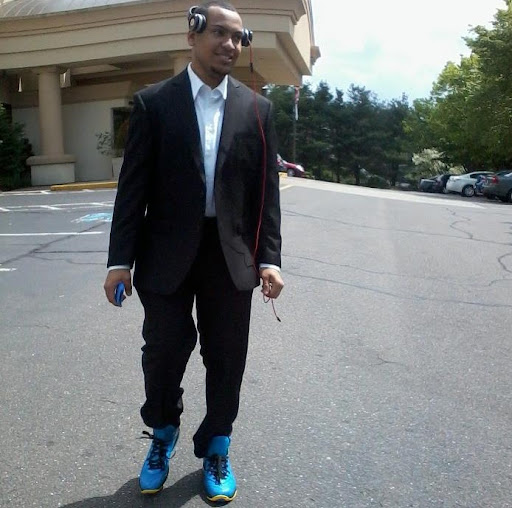 Travis Singleton Photo 13