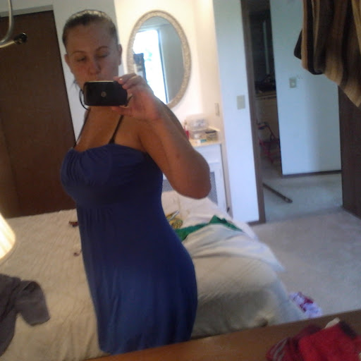 Stephanie Grey Photo 15
