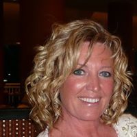 Lynda Davidson Photo 15