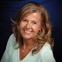 Diane Martell Photo 14