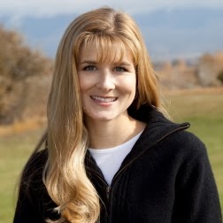 Alicia Thomas Photo 32