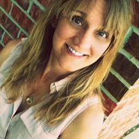 Julie Francis Photo 39