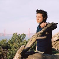 Taylor Hawes Photo 21