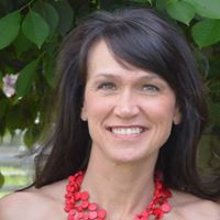 Carrie Martin Photo 4