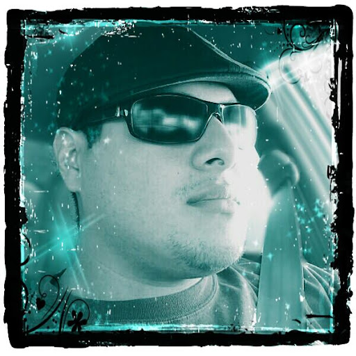 Jonathan Cruz Photo 35