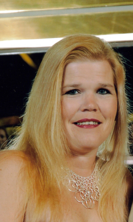 Michelle Vickers Photo 27