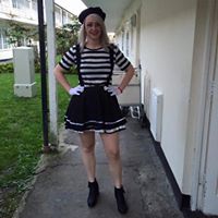 Danielle Foster Photo 38
