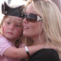 Kristy Hamilton Photo 10