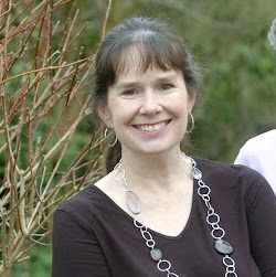 Julie Deane Photo 20