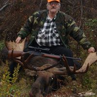 Robert Tracy Photo 31