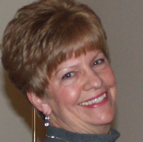 Linda Putz Photo 8