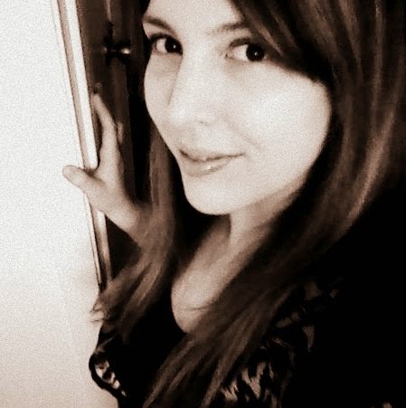 Karla Taylor Photo 11