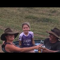 Kristy Cunningham Photo 25