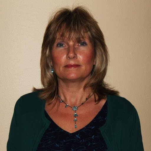 Christine Parsons Photo 9