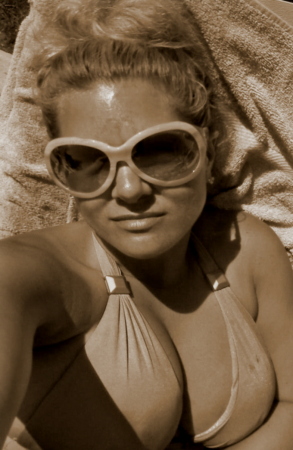 Shannon Elliott Photo 1
