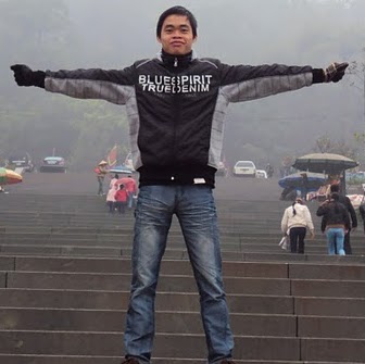 Linh Phung Photo 5