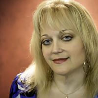 Cynthia Hawthorne Photo 16
