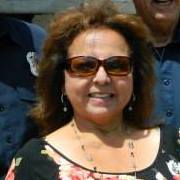 Linda Ruiz Photo 8
