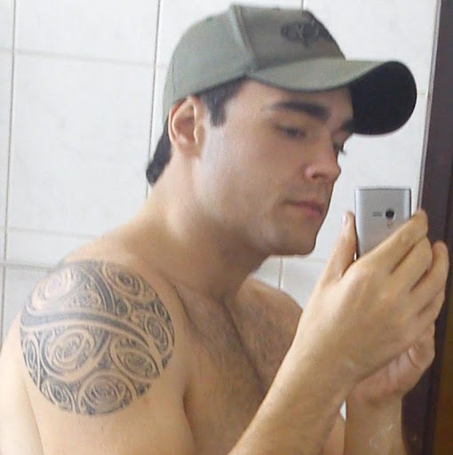 Bruno Garcia Photo 14
