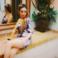 Martina Gonzalez Photo 8