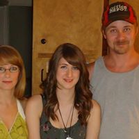 Christine Linaburg Photo 1