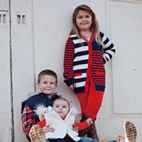 Kristen Moyer Photo 18