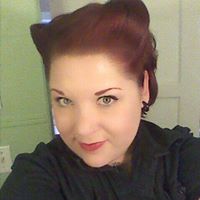 Julia Wheeler Photo 14