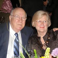Loretta Roberts Photo 33