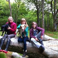 Julie Macinnes Photo 3