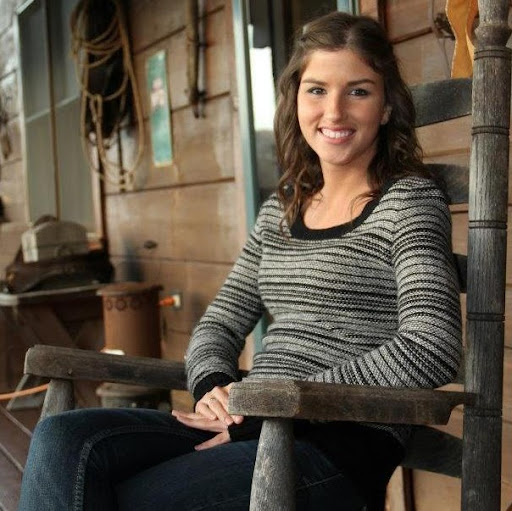Michelle Pruett Photo 21