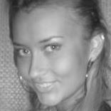 Jocelyn Sharp Photo 16