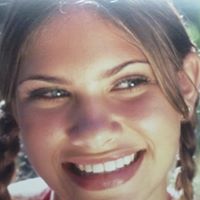 Karina Almendra Photo 8