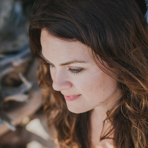 Christina Duncan Photo 14