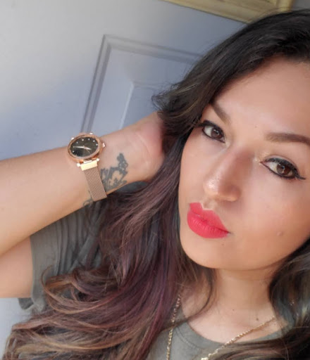 Laura Magana Photo 12
