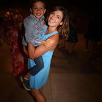 Laura Baker Photo 33